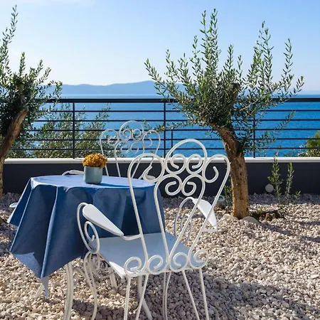 Leona A Luxury Near Makarska, Heated Pool Villa *