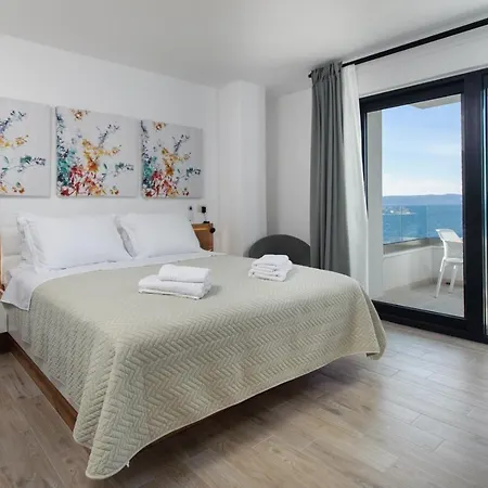 빌라 Leona A Luxury Near Makarska, Heated Pool